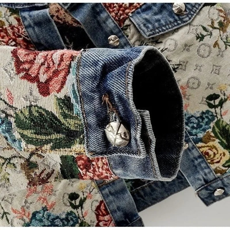 Chinese retro jacquard long-sleeved round neck denim jacket women's spring new fashion temperament short Joker little jacket.